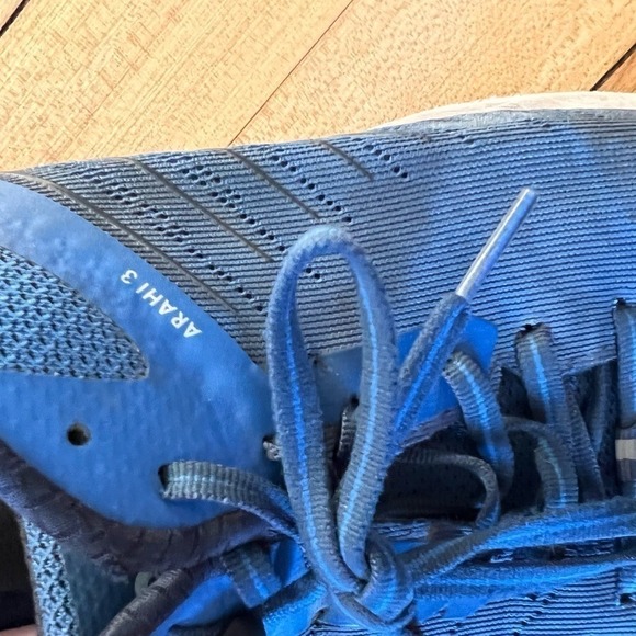 Hoka One One Arahi‎ blue running shoes main image 4